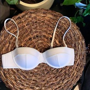 White triangl bikini top